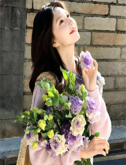 表演艺术解析：《Personals2》的配角的精彩演绎与功能作用 理解角色塑造的艺术